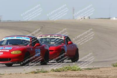 media/Apr-30-2022-CalClub SCCA (Sat) [[98b58ad398]]/Group 5/Race (Outside Grapevine)/